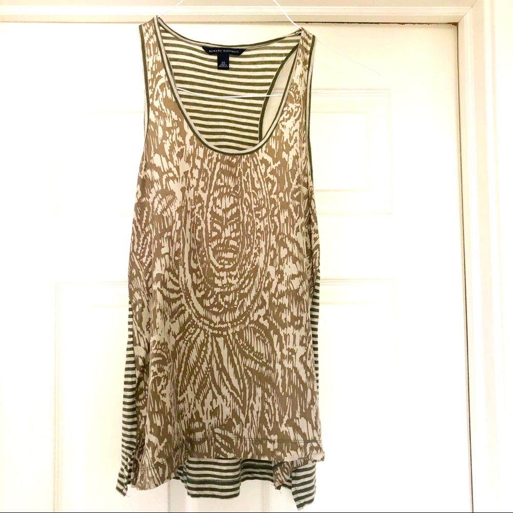 Banana Republic Flowy Top